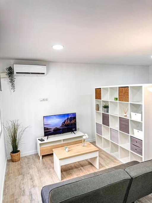 Apartamento Comodidad Y Ubicacion Malaga Ngoại thất bức ảnh